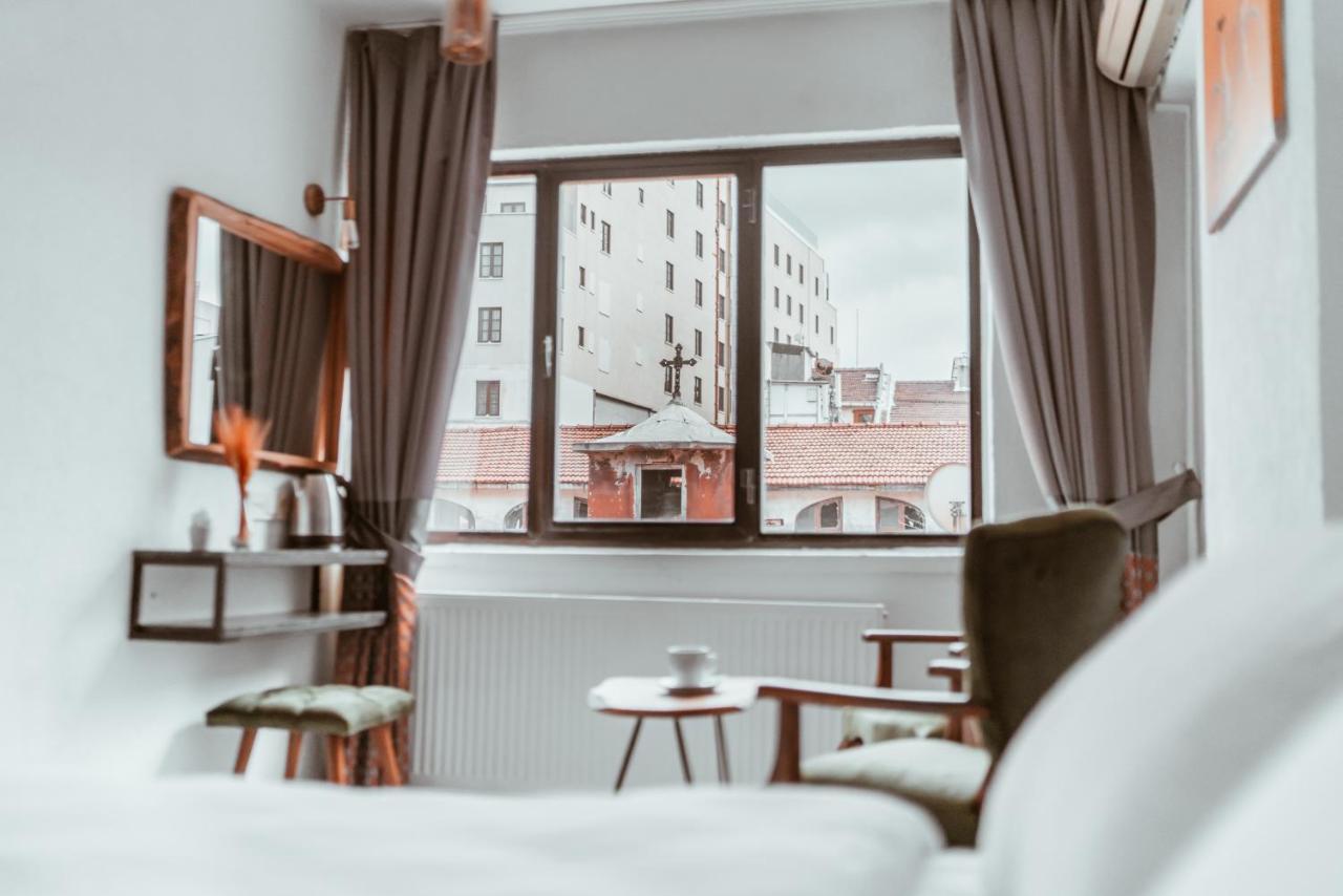 Pandan Karakoy Suıt 3*
